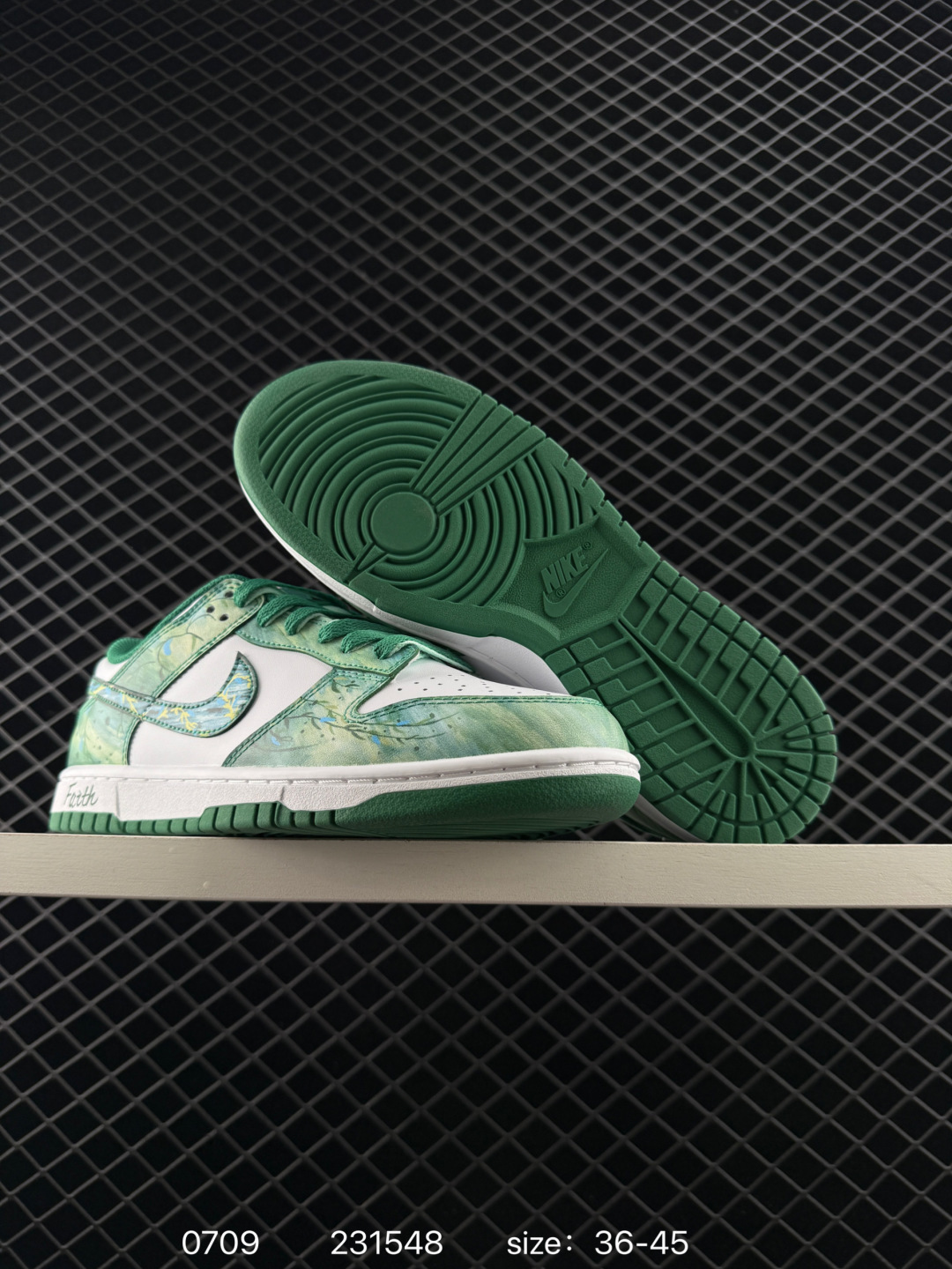 Travis Scott x Jordan 1 Low LV